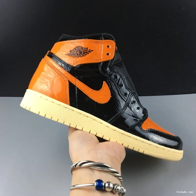 Air Jordan High Backboard - Shattered Retro 1 555088-028 3.0 0715
